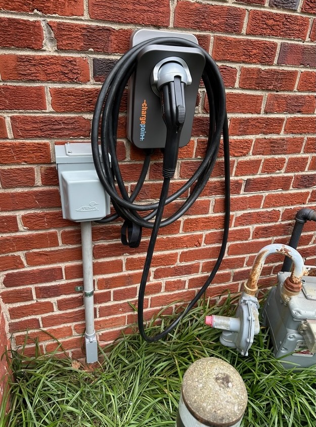 Professional EV charger installation - Northern Virginia electric vehicle charging station setup