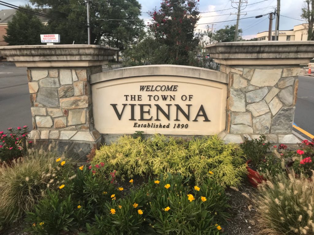 Professional recessed lighting installation - Northern Virginia LED lighting contractor