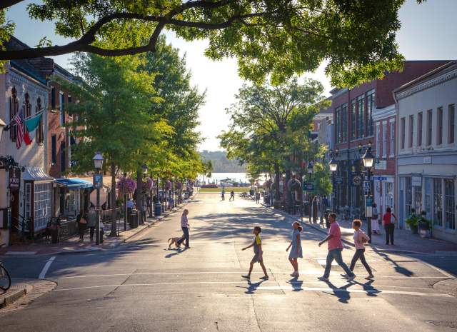 Professional recessed lighting installation - Northern Virginia LED lighting contractor